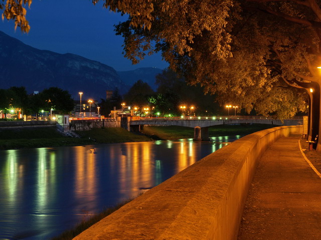 07-Adige-notturno-01-OAWeb